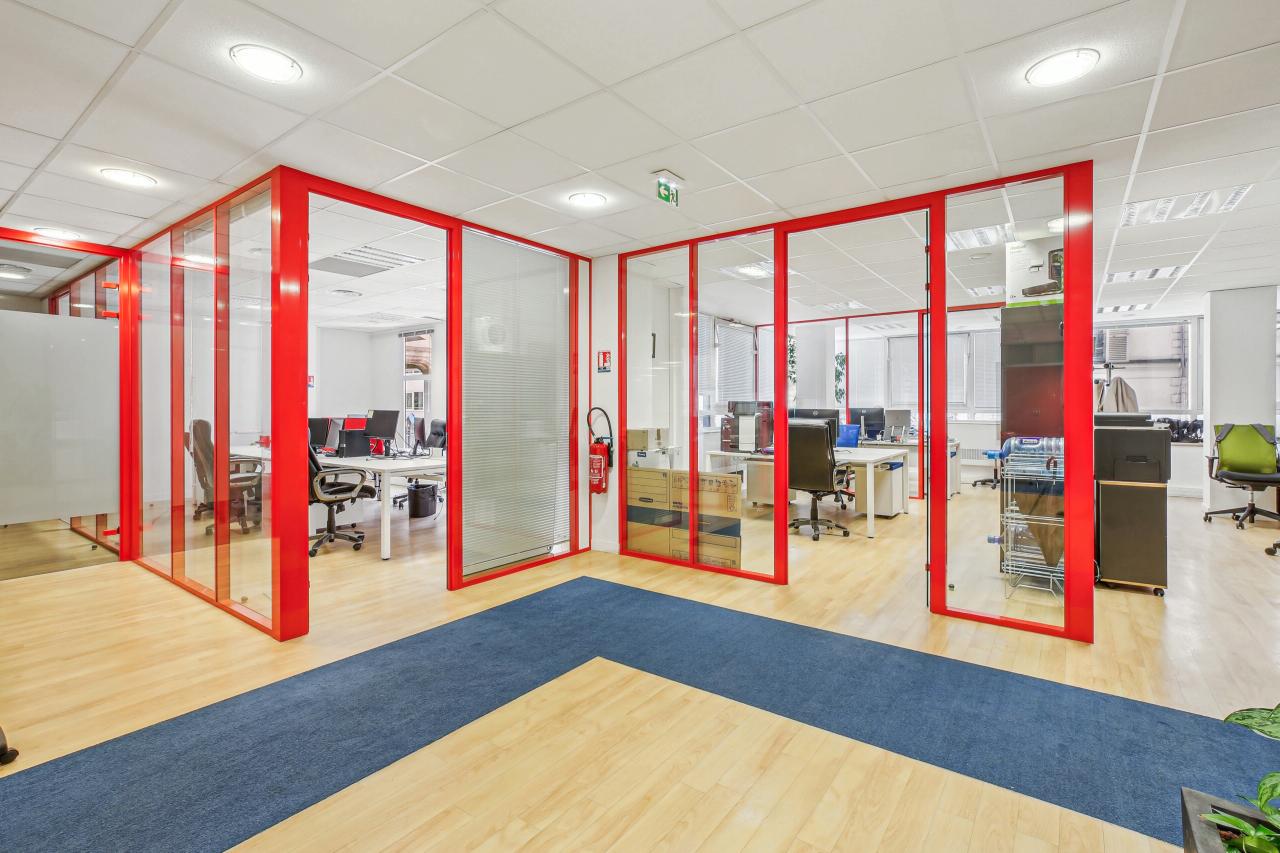 Bureau Paris 393m² Location bureau Paris OLBUR2531049 8